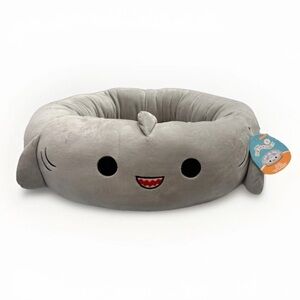 Squishmallows Gray Shark Dog Bed